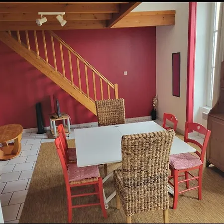 Duplex Bordeaux - 2 - Centre-ville Appartement Saint-Jean-dʼAngély